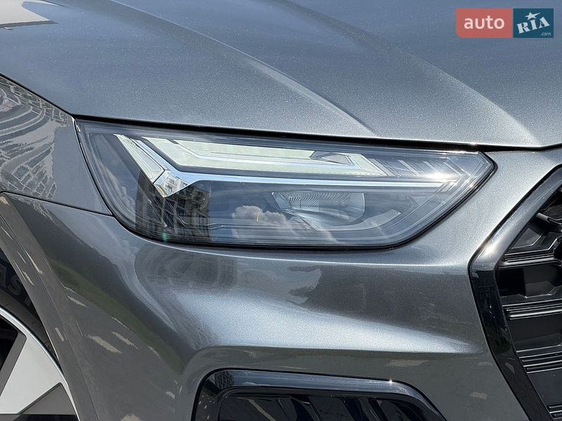 Внедорожник / Кроссовер Audi Q5 2020 в Ужгороде