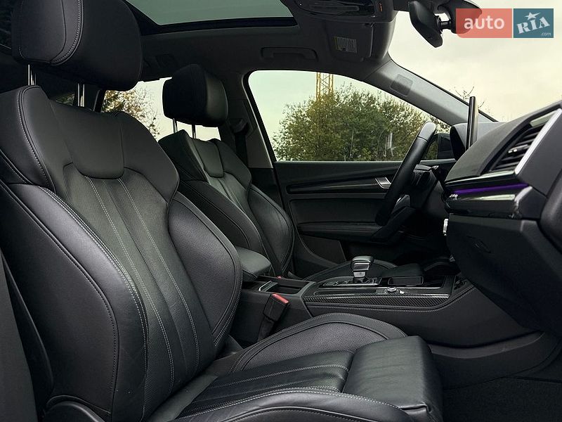 Внедорожник / Кроссовер Audi Q5 2021 в Львове