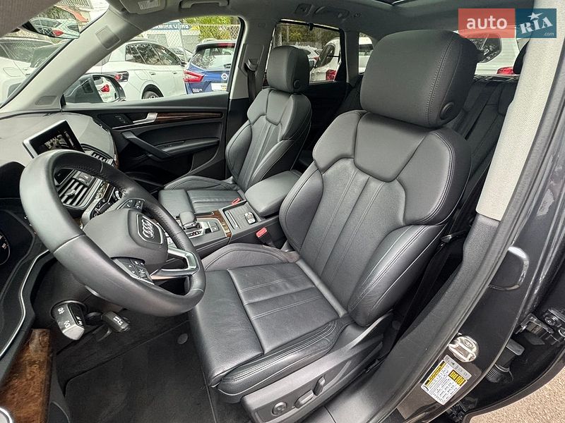 Позашляховик / Кросовер Audi Q5 2019 в Одесі