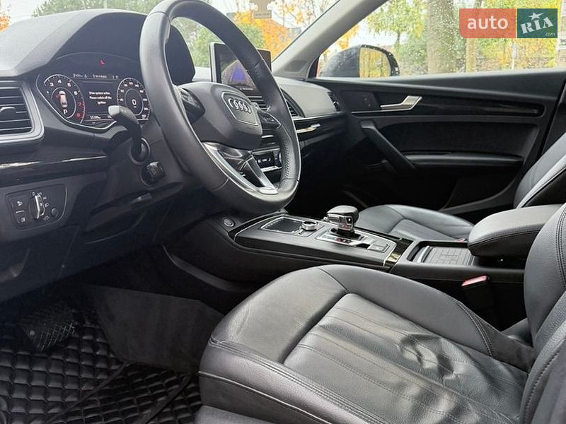 Внедорожник / Кроссовер Audi Q5 2019 в Ровно фото 9 Внедорожник / Кроссовер Audi Q5 2019 в Ровно