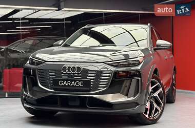Внедорожник / Кроссовер Audi Q6 e-tron 2024 в 