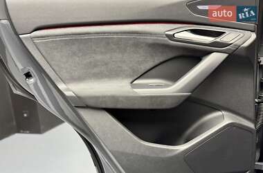 Внедорожник / Кроссовер Audi Q6 e-tron 2024 в 