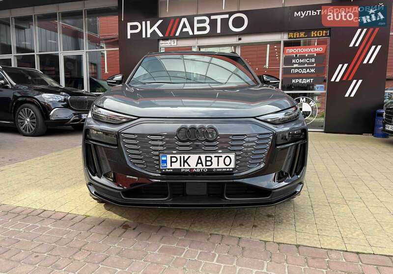 Внедорожник / Кроссовер Audi Q6 e-tron 2024 в Львове