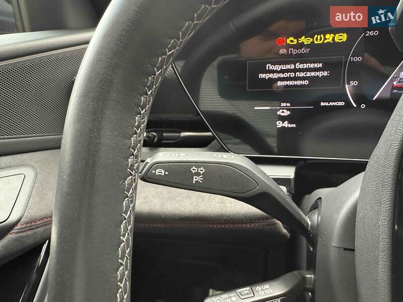 Внедорожник / Кроссовер Audi Q6 e-tron 2024 в Львове