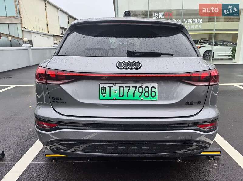 Позашляховик / Кросовер Audi Q6 e-tron 2025 в Львові