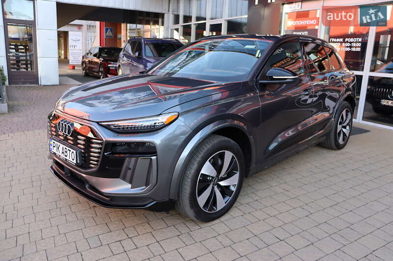 Позашляховик / Кросовер Audi Q6 e-tron 2024 в Львові