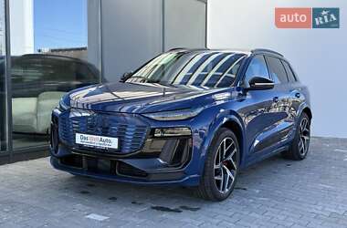 Позашляховик / Кросовер Audi Q6 e-tron 2024 в Хмельницькому