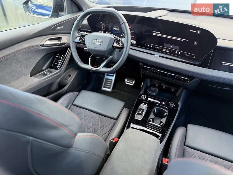 Позашляховик / Кросовер Audi Q6 e-tron 2024 в Хмельницькому
