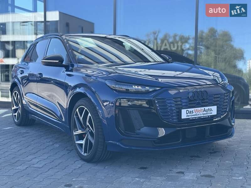 Позашляховик / Кросовер Audi Q6 e-tron 2024 в Хмельницькому