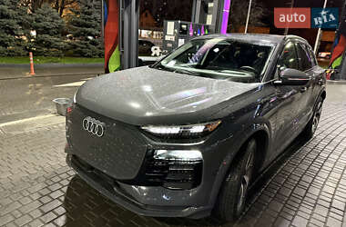Позашляховик / Кросовер Audi Q6 e-tron 2024 в Одесі