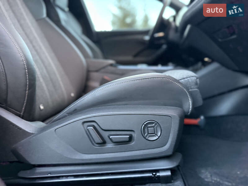 Внедорожник / Кроссовер Audi Q6 e-tron 2024 в Львове