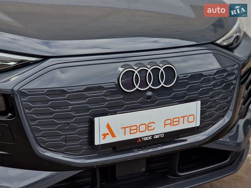 Внедорожник / Кроссовер Audi Q6 e-tron 2024 в Одессе