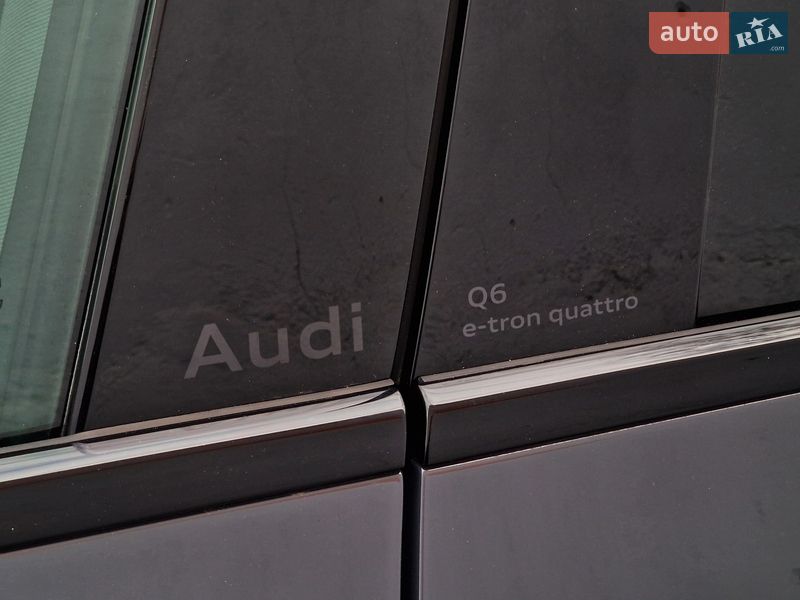 Внедорожник / Кроссовер Audi Q6 e-tron 2024 в Одессе