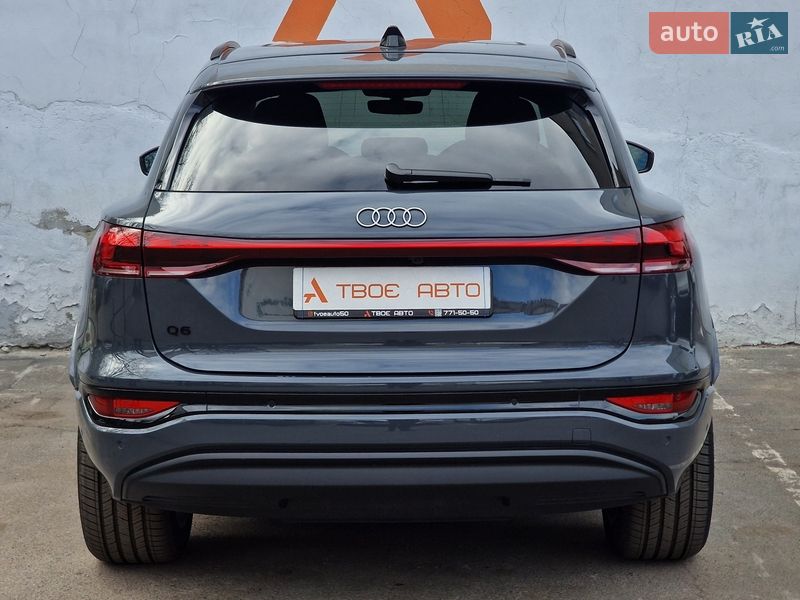 Внедорожник / Кроссовер Audi Q6 e-tron 2024 в Одессе