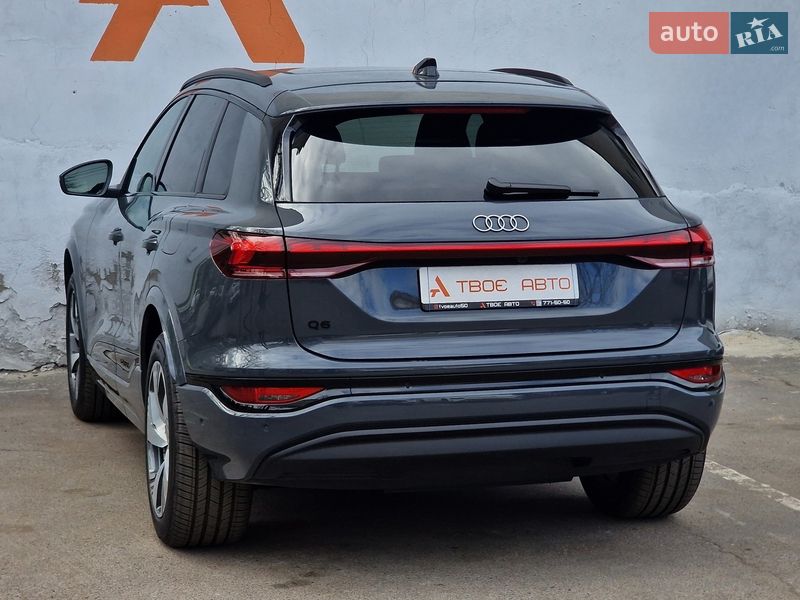 Внедорожник / Кроссовер Audi Q6 e-tron 2024 в Одессе