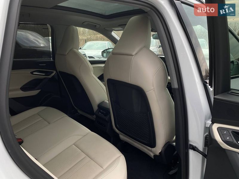 Внедорожник / Кроссовер Audi Q6 e-tron 2024 в Львове фото 26 Внедорожник / Кроссовер Audi Q6 e-tron 2024 в Львове