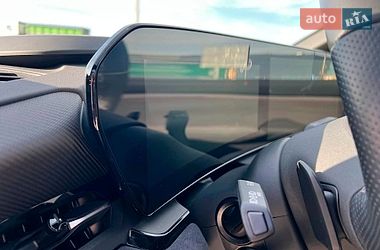 Внедорожник / Кроссовер Audi Q6 e-tron 2024 в Львове