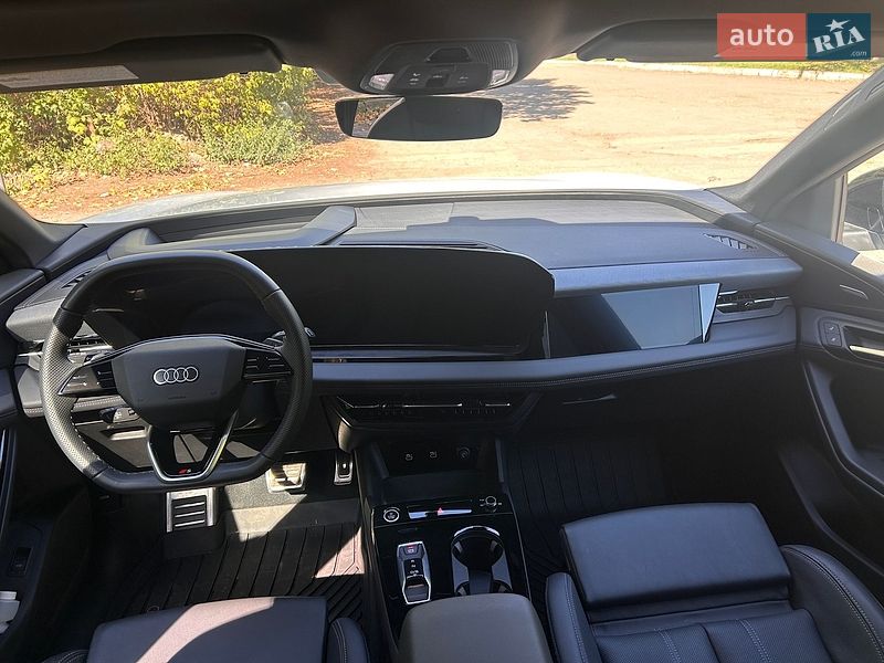 Позашляховик / Кросовер Audi Q6 e-tron 2025 в Львові фото 10 Позашляховик / Кросовер Audi Q6 e-tron 2025 в Львові