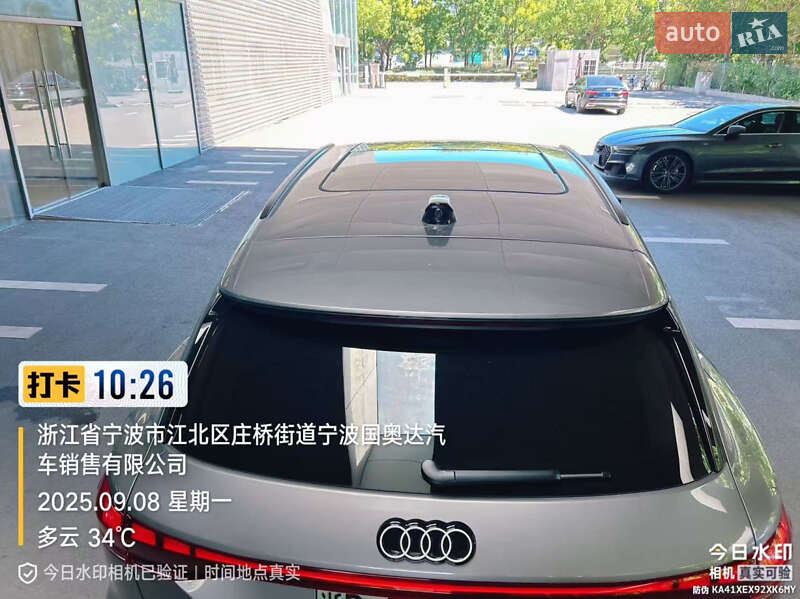 Позашляховик / Кросовер Audi Q6L e-tron 2025 в Києві