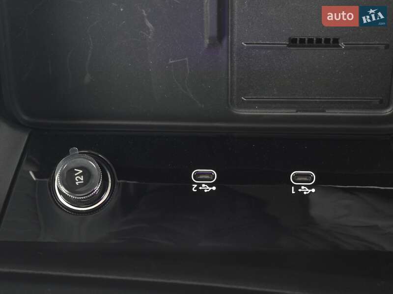 Внедорожник / Кроссовер Audi Q6L e-tron 2025 в Киеве фото 31 Внедорожник / Кроссовер Audi Q6L e-tron 2025 в Киеве