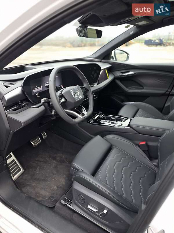 Внедорожник / Кроссовер Audi Q6L e-tron 2025 в Киеве фото 23 Внедорожник / Кроссовер Audi Q6L e-tron 2025 в Киеве
