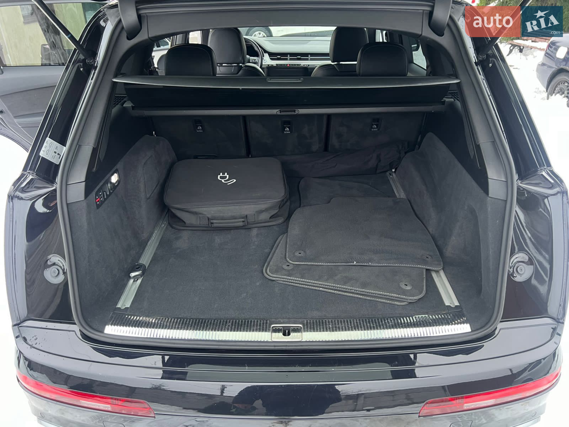 2017 Audi Q7 - мініатюра 27