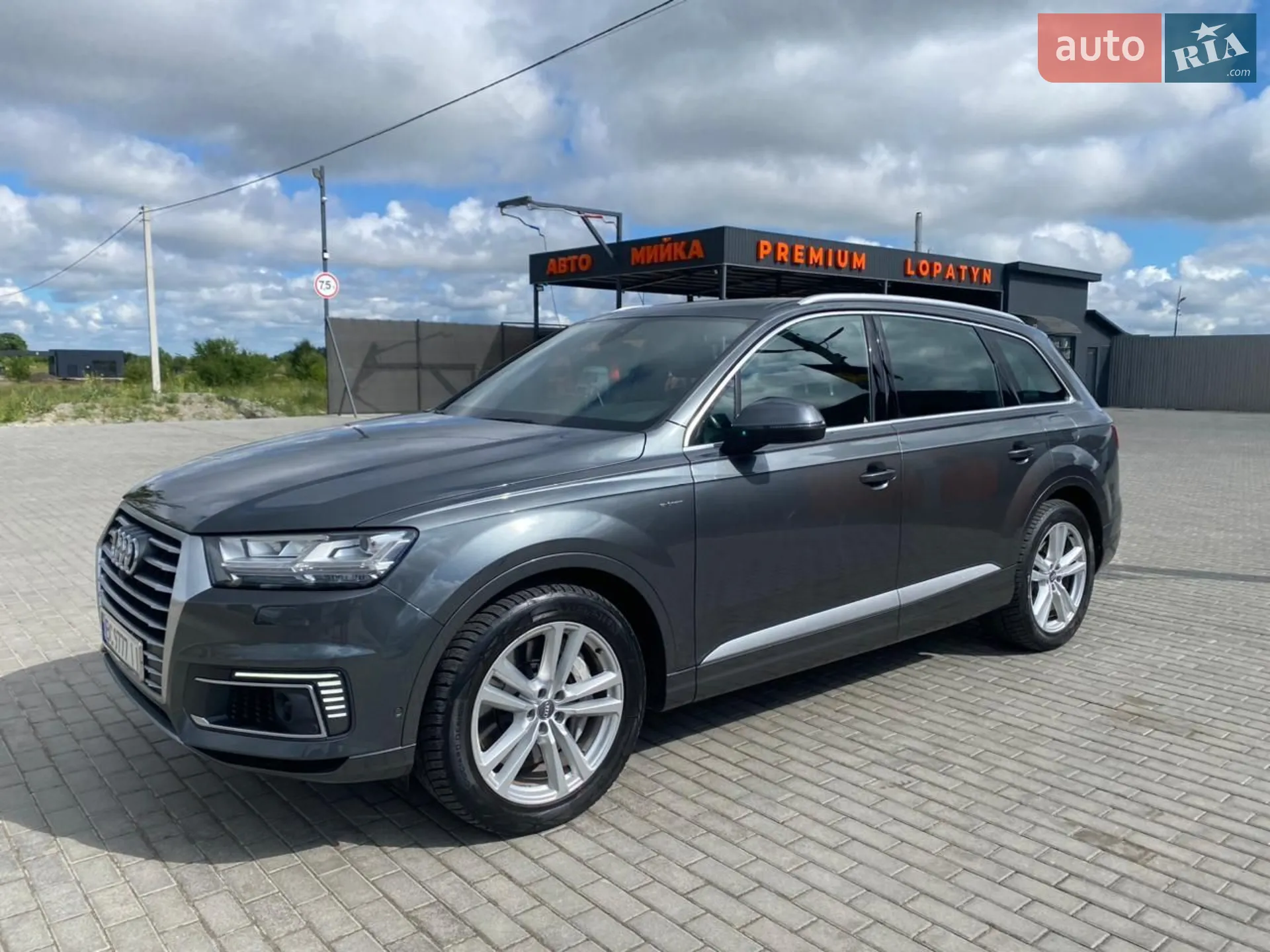 2016 Audi Q7 - мініатюра 31
