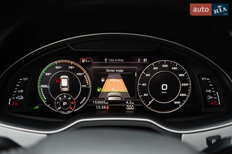 Позашляховик / Кросовер Audi Q7 e-tron 2016 в Одесі
