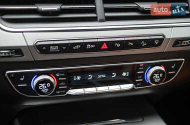 Внедорожник / Кроссовер Audi Q7 e-tron 2016 в 