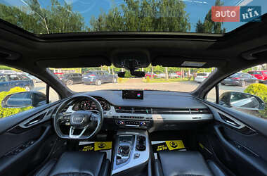 Внедорожник / Кроссовер Audi Q7 e-tron 2018 в 