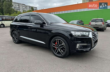 Внедорожник / Кроссовер Audi Q7 e-tron 2016 в 