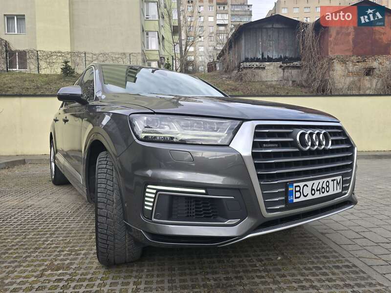 Внедорожник / Кроссовер Audi Q7 e-tron 2018 в Львове