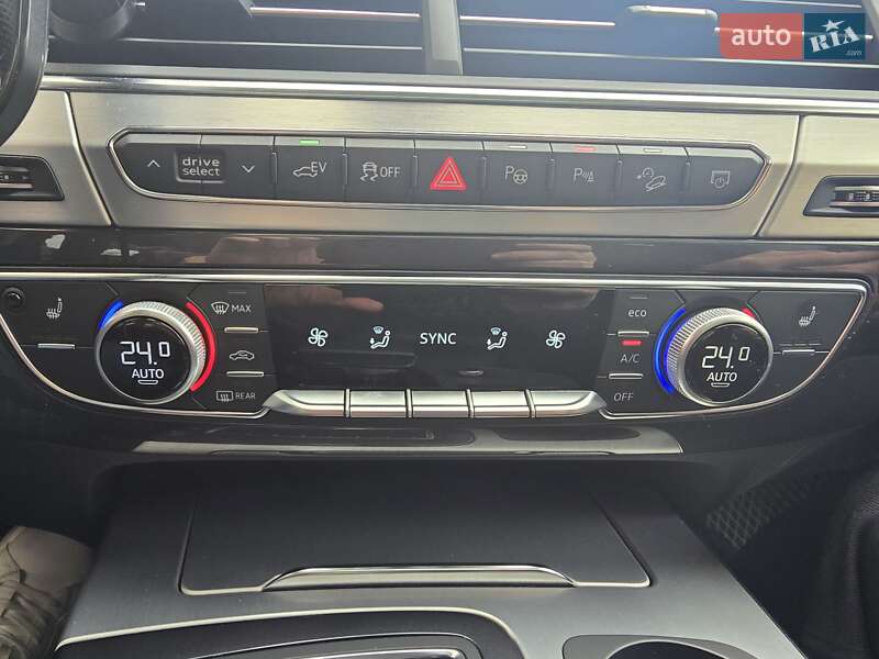 Внедорожник / Кроссовер Audi Q7 e-tron 2018 в Львове