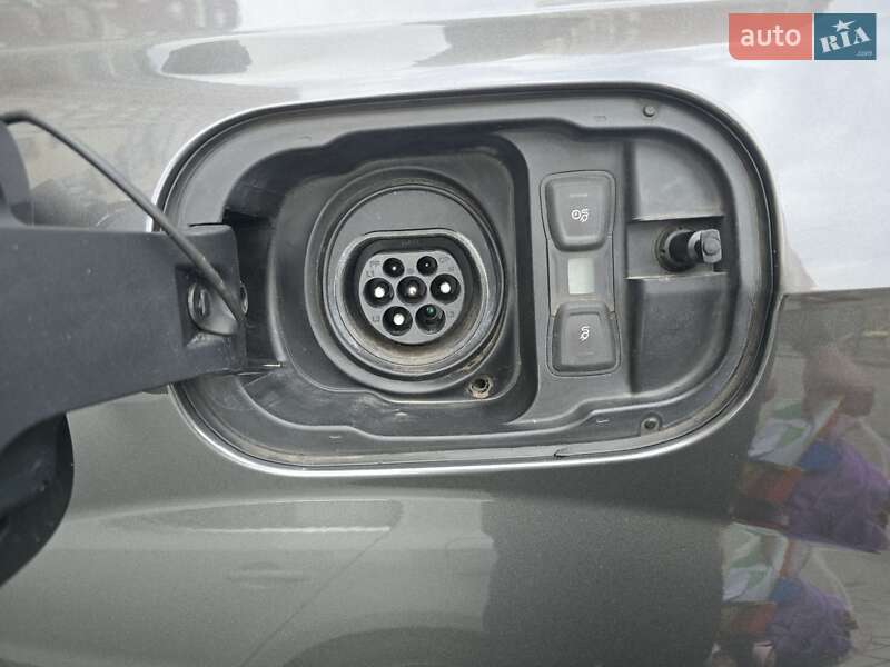 Внедорожник / Кроссовер Audi Q7 e-tron 2018 в Львове