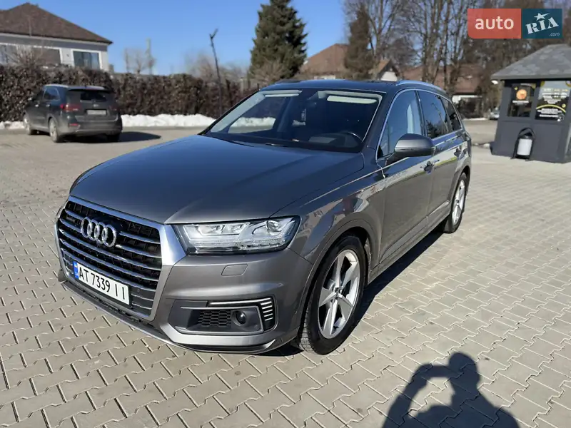 Audi Q7 e-tron 2016 VIN WAUZZZ4M9HD016990 фото оголошення 17 з 91