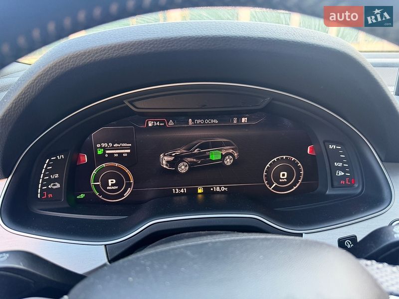 Позашляховик / Кросовер Audi Q7 e-tron 2016 в Ужгороді
