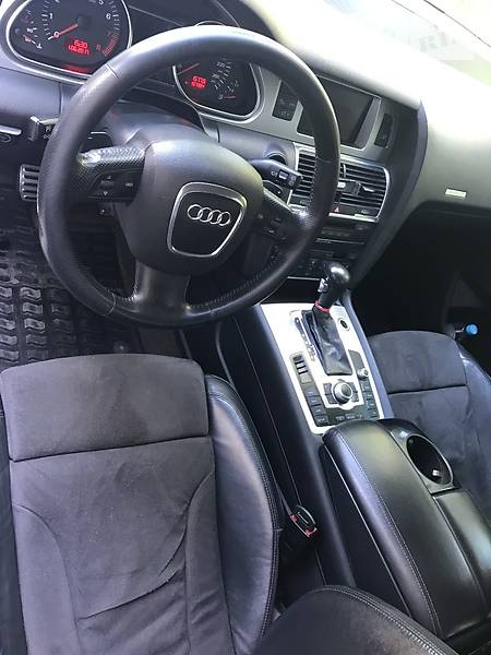 Позашляховик / Кросовер Audi Q7 2006 в Львові фото 14 Позашляховик / Кросовер Audi Q7 2006 в Львові