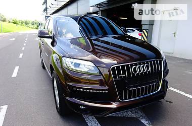 Внедорожник / Кроссовер Audi Q7 2013 в Киеве