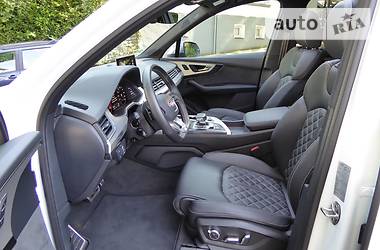  Audi Q7 2017 в Киеве