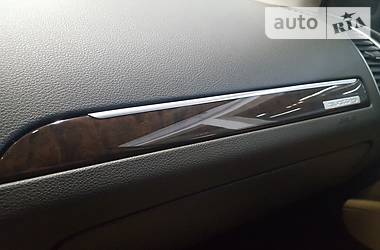 Внедорожник / Кроссовер Audi Q7 2011 в 