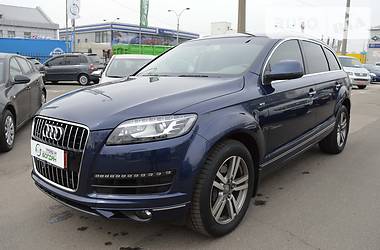 Внедорожник / Кроссовер Audi Q7 2013 в 