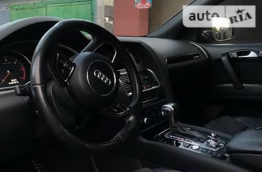 Позашляховик / Кросовер Audi Q7 2013 в Києві