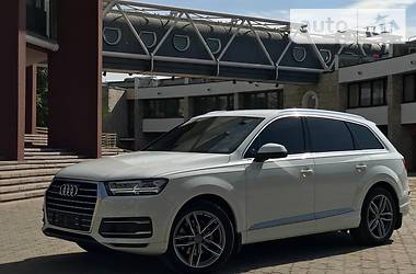 Внедорожник / Кроссовер Audi Q7 2016 в Днепре