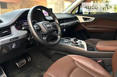 Внедорожник / Кроссовер Audi Q7 2016 в Днепре