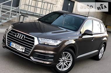 Внедорожник / Кроссовер Audi Q7 2016 в Киеве