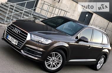 Внедорожник / Кроссовер Audi Q7 2016 в Киеве