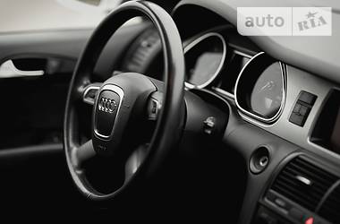 Внедорожник / Кроссовер Audi Q7 2010 в Харькове