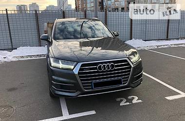 Внедорожник / Кроссовер Audi Q7 2016 в Киеве