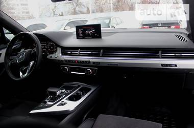 Внедорожник / Кроссовер Audi Q7 2015 в Харькове