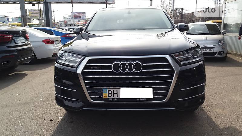 Внедорожник / Кроссовер Audi Q7 2015 в Одессе
